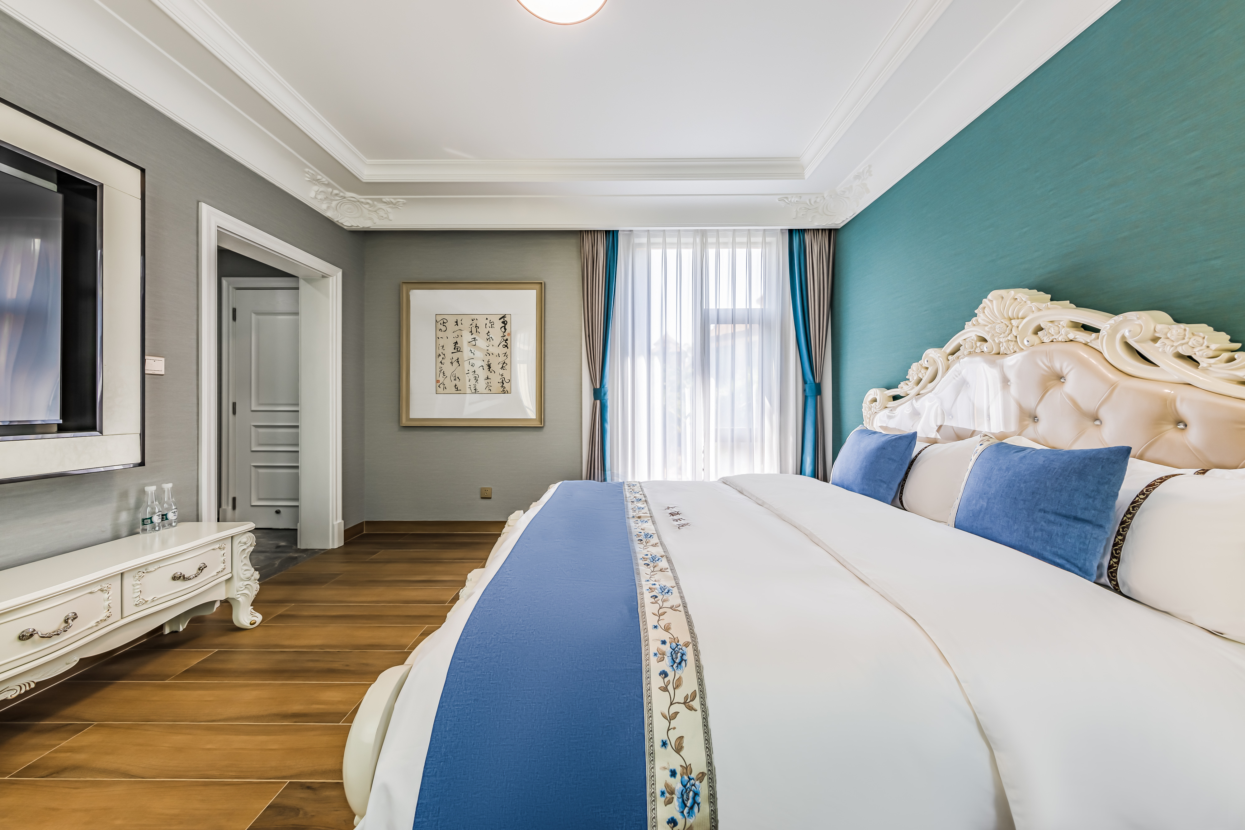 落日余暉·高級大床房