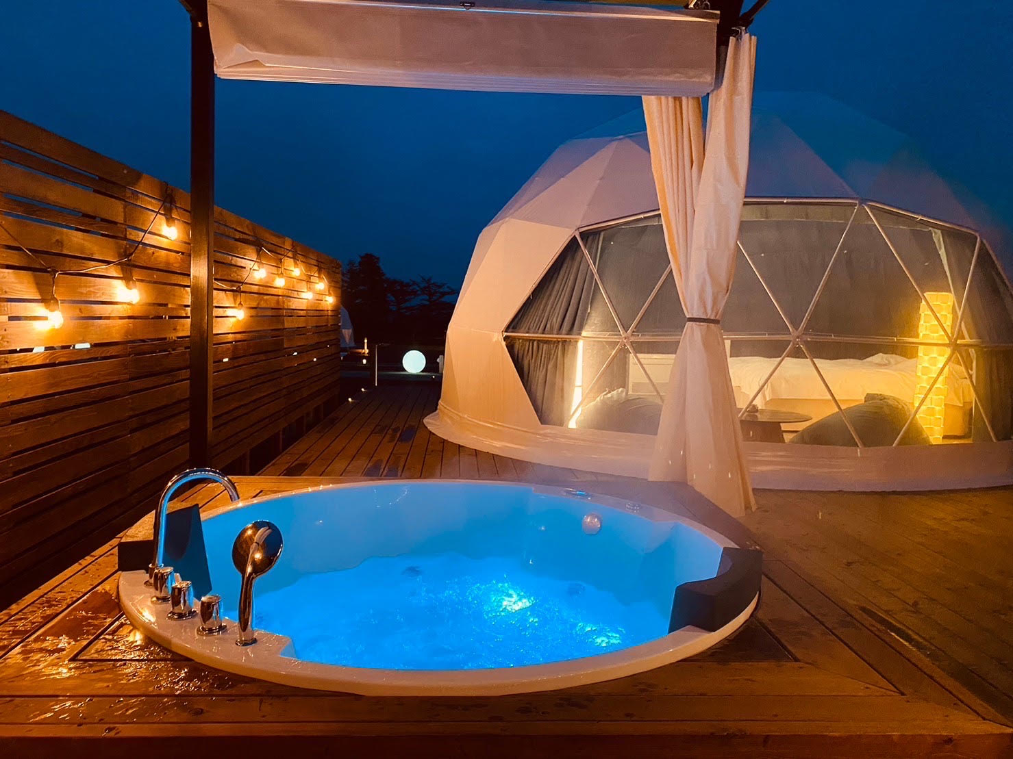 ふるさと納税 蔵王町 ジャグジー付CHILLOUT GRAMPING ZAO4名様宿泊チケット[No.5800-0355]