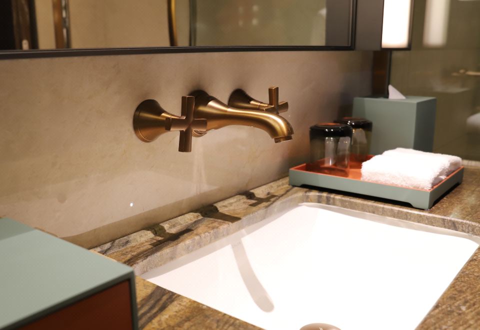 隱于市·空中花園套房（超大庭院+智能客控+浴缸）