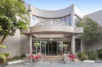 Kimberley Gardens Hotel, Serviced Apartments and Serviced Townhouses Hotels in 