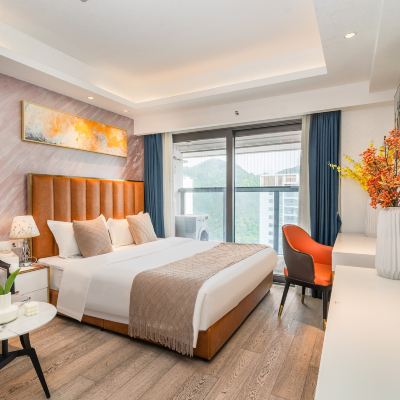 尊享助眠大床房（定製舒眠床品+陽台＋洗衣機+冰箱） 鉑斯登行政公寓（深圳大學城塘朗地鐵站店）優惠