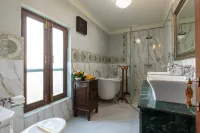 Baber Mahal Vilas - the Heritage Hotel Отели в г. 