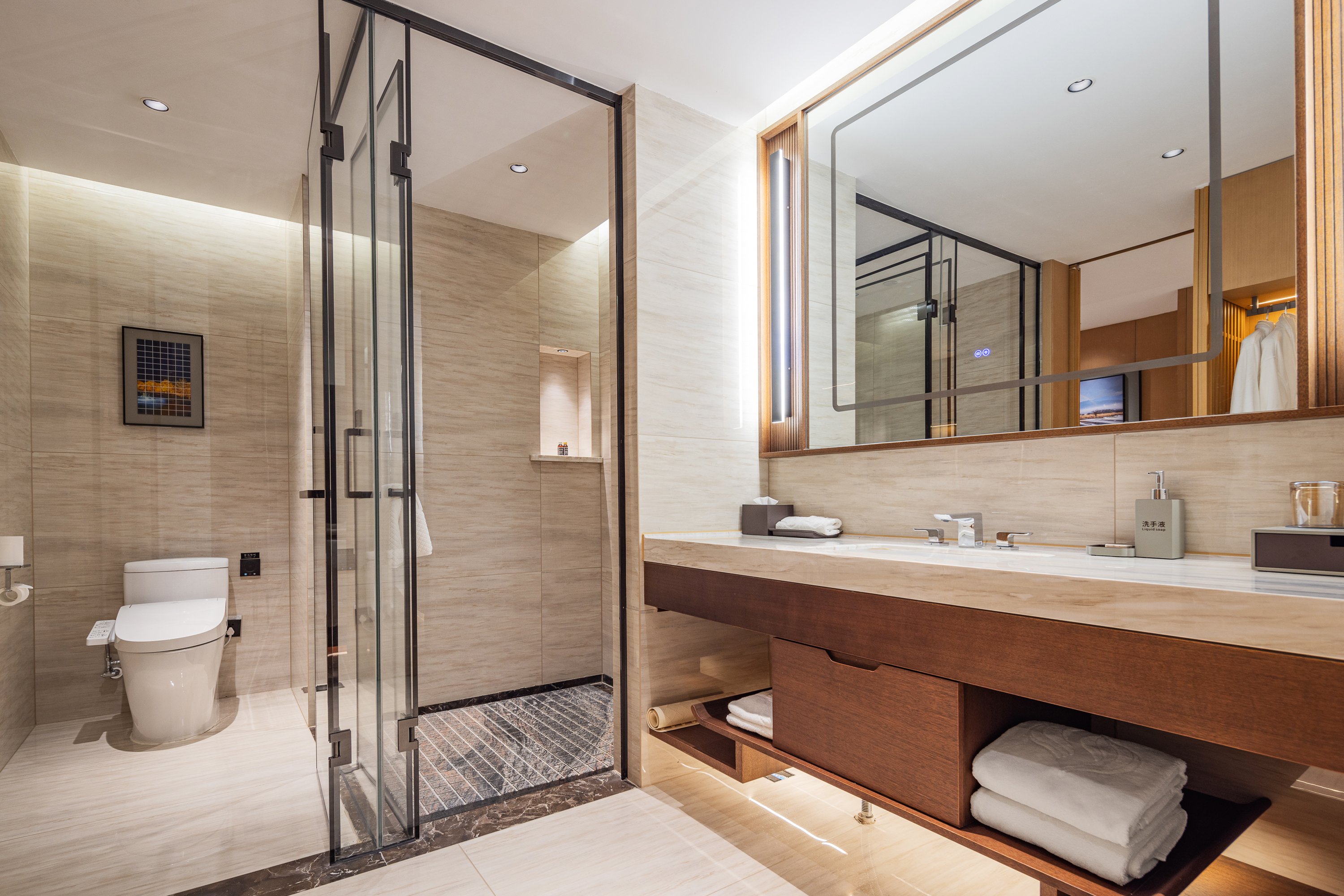 无烟大床房（小度语控+智能马桶+乳胶睡枕+保险箱）