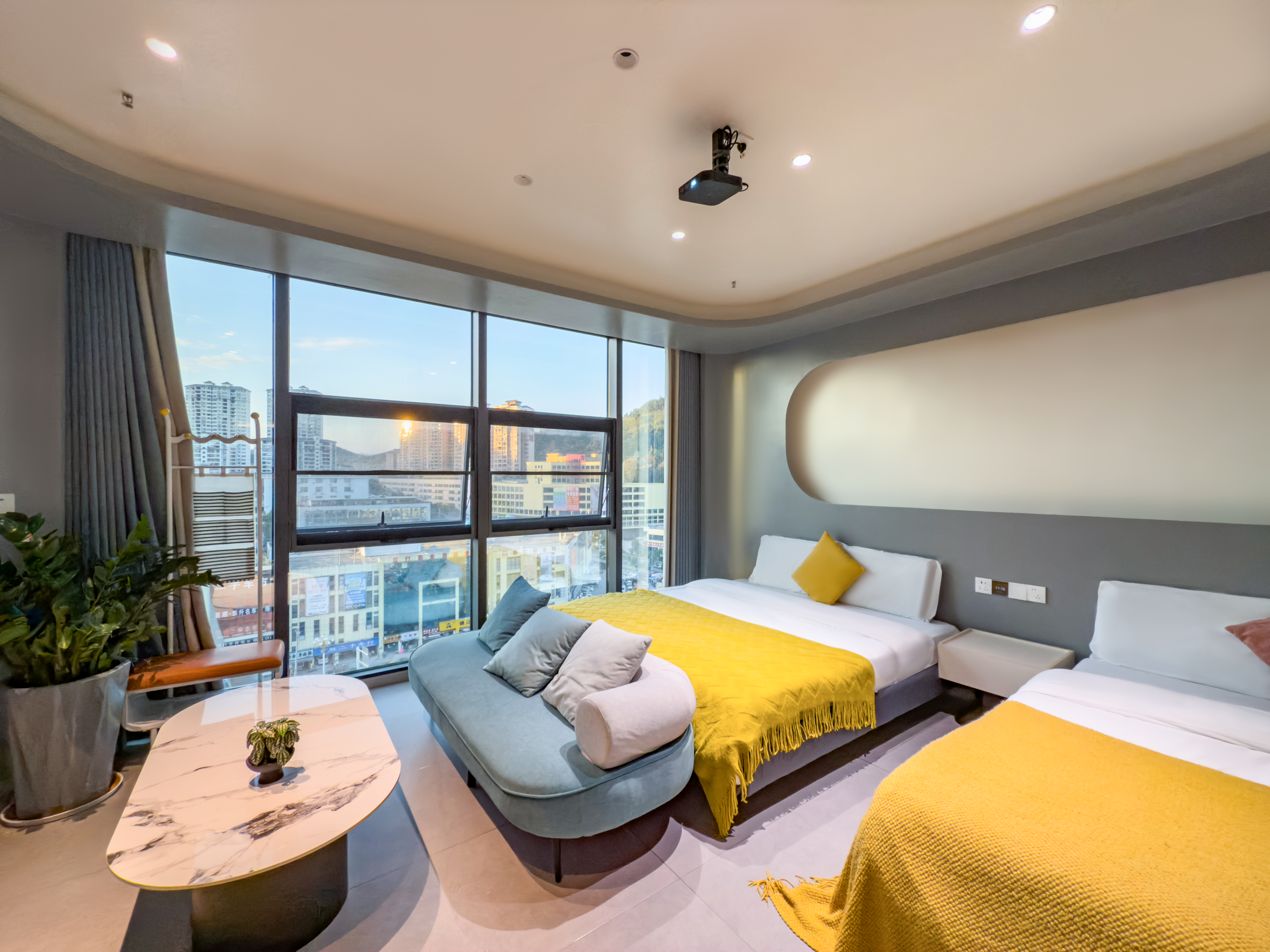 Yuansu Homestay知己欢（冰箱·沙发·巨幕投影·智能客控）