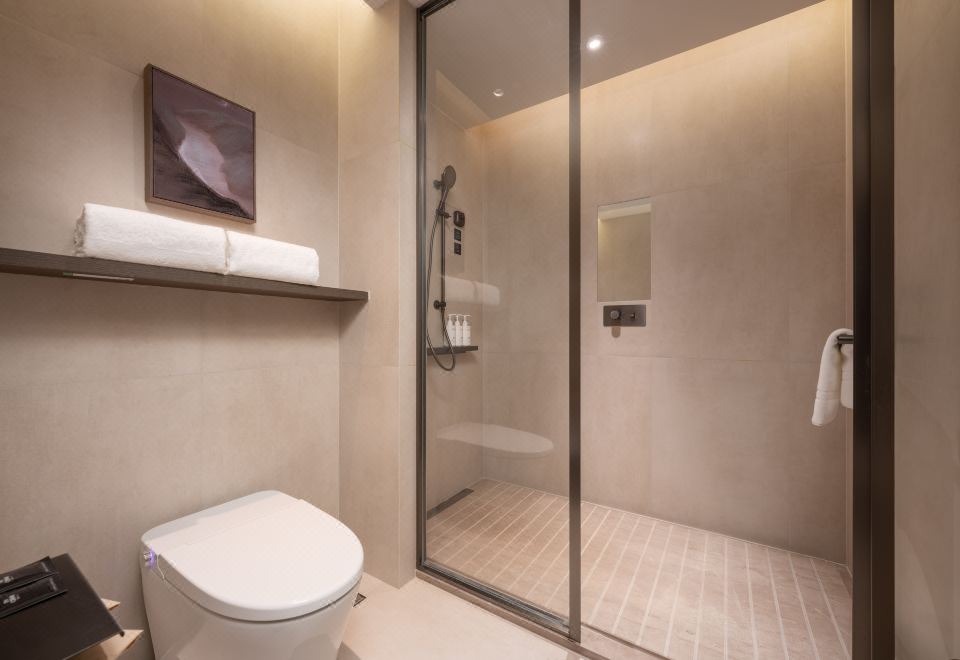 深睡尊享大床房（一键深睡+智能客控+65寸投屏电视）