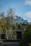 Pullman Lijiang Resort & Spa Ξενοδοχεία στην πόλη 