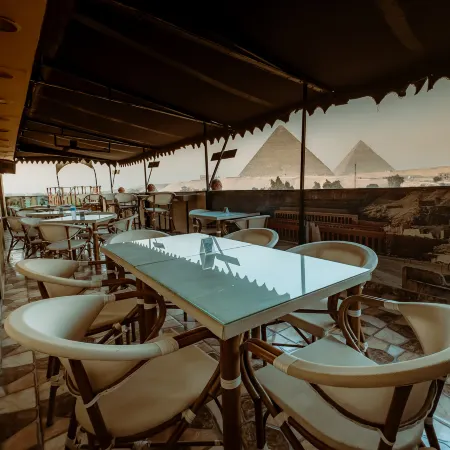 Turquoise Pyramids & Grand Egyptian Museum View Hotel