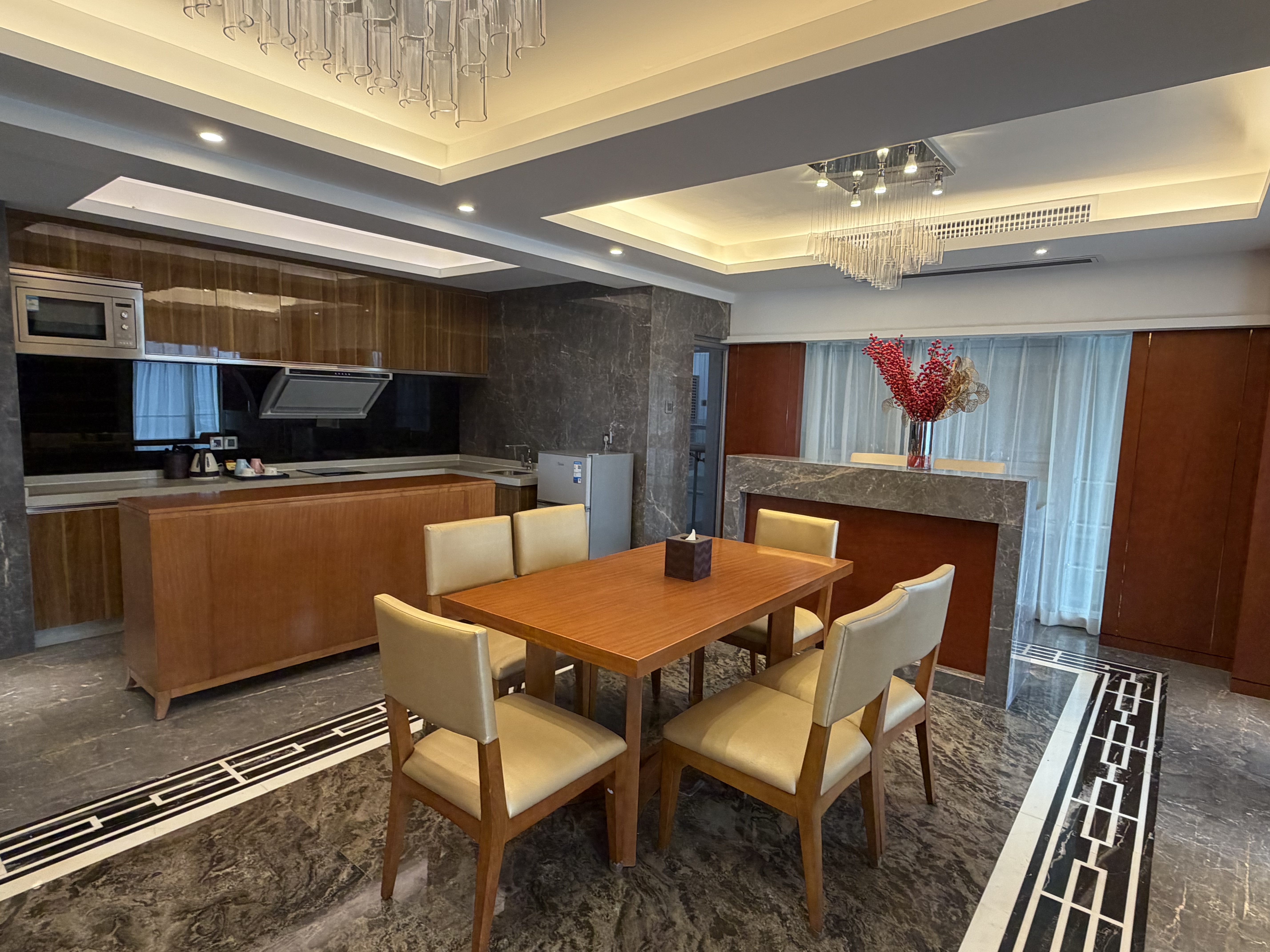 Sentosa Hotel shenzhen(Taoyuan Branch Store)Duplex Suite（Three Room）