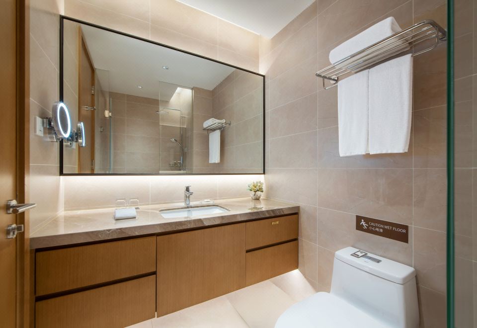 Dongguan Marriott HotelOne Bedroom Apartment