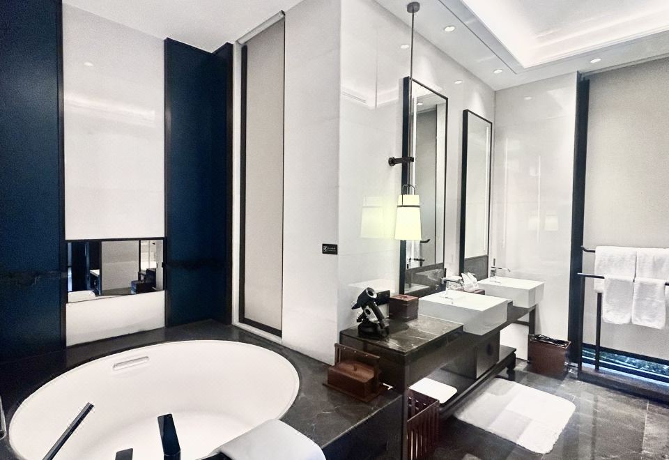 HALOYON VILLA WUYISongya Seven Bedroom Villa