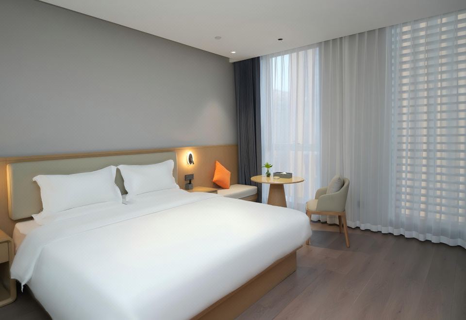 Delightful Double Bed Room With Memory Mattress And Smart Control