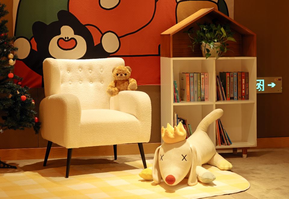 Pan Pacific BeijingFamily Friendly Deluxe Room (King Bed)