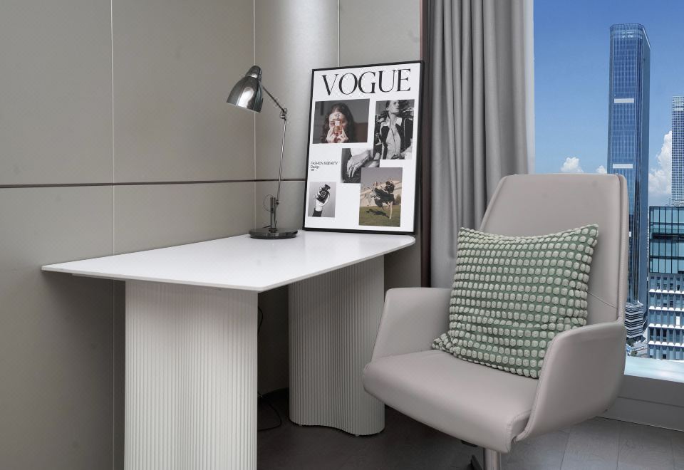 商務大床房（博世洗衣機│唯寶智能衞浴│高儀化粧鏡）