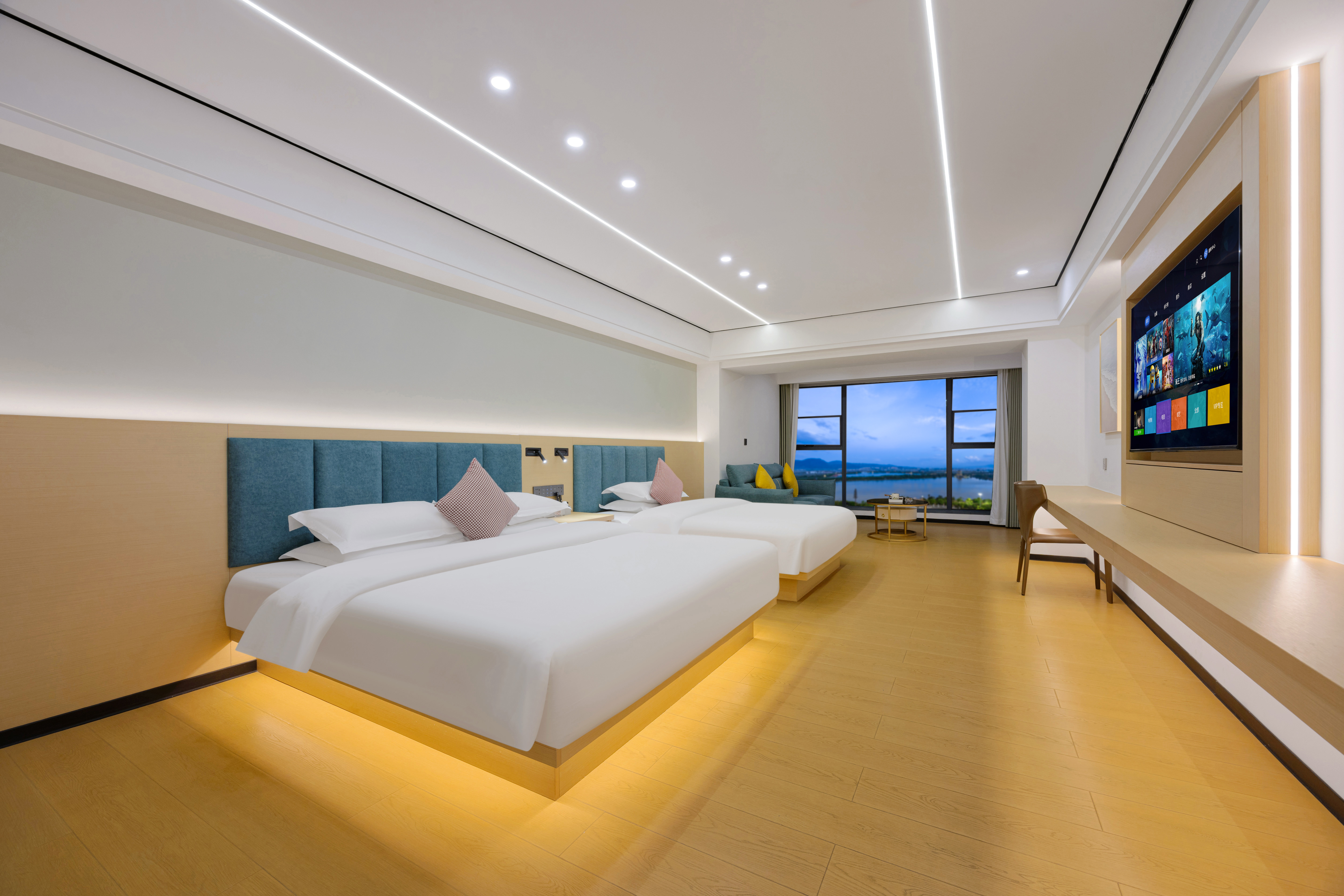 海景轻奢双床房（远眺秘境哀牢山+揽湖落日+定制静眠床品+智能马桶）