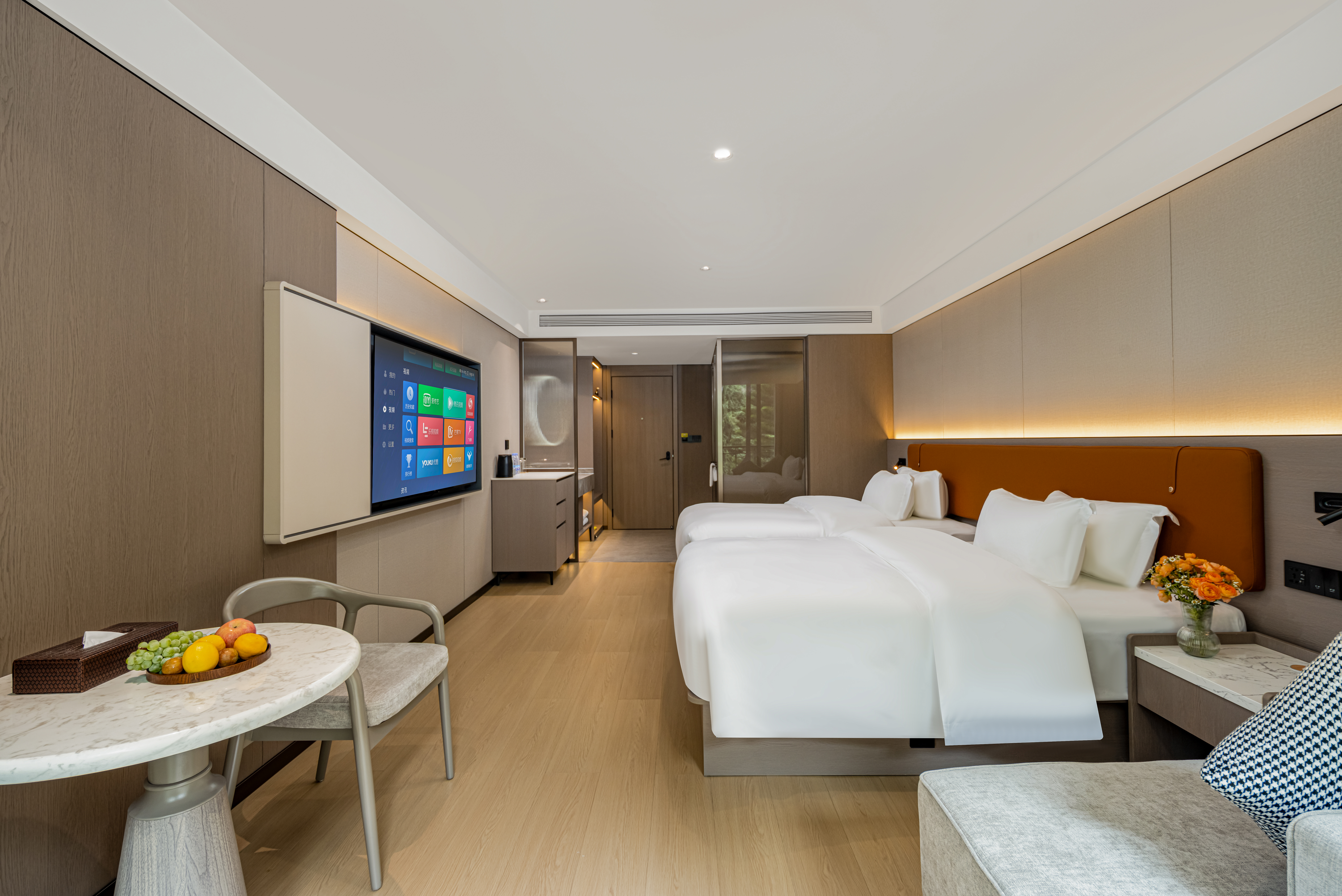 山景阳台双床房（乳胶床垫+Mini小冰箱+智能马桶）