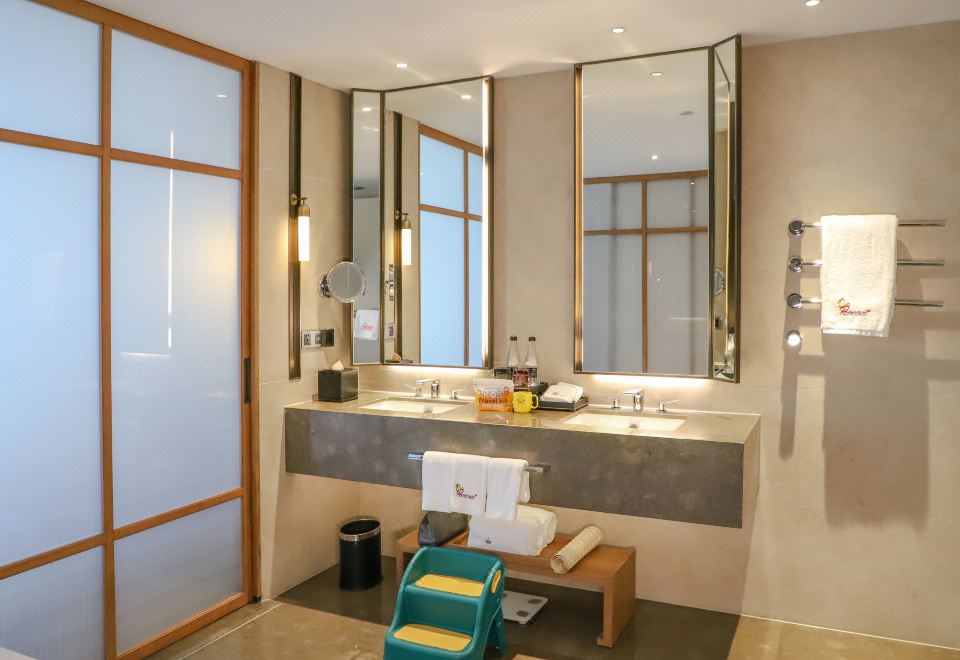 小黄鸭亲子主题房