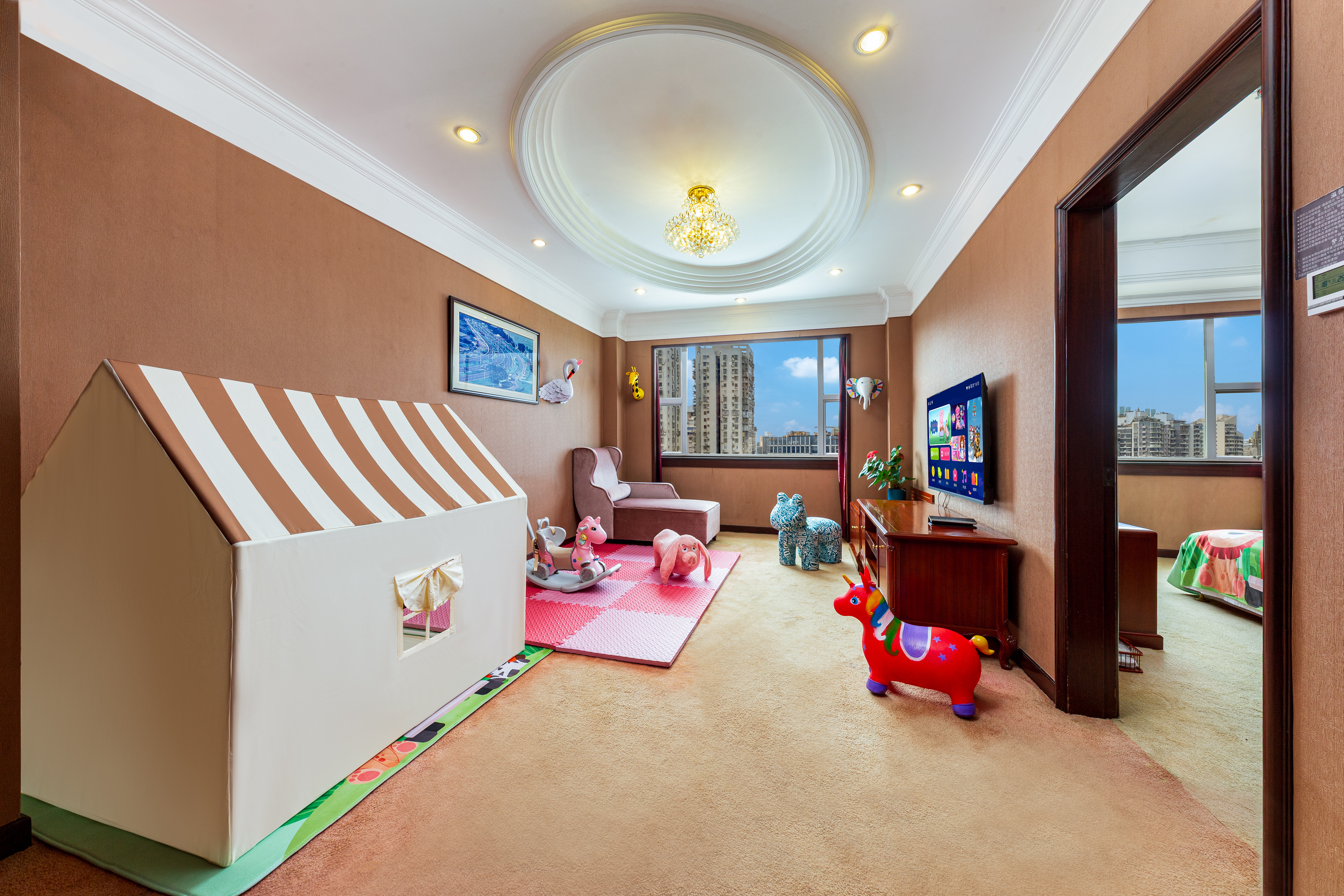 New Forestry HotelParent-child Suite