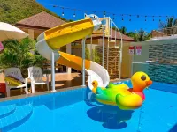 Le poulet poolvilla khanom