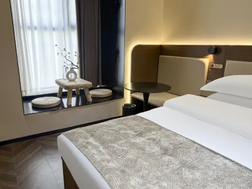Yinyan · SilverSALT | Homestay