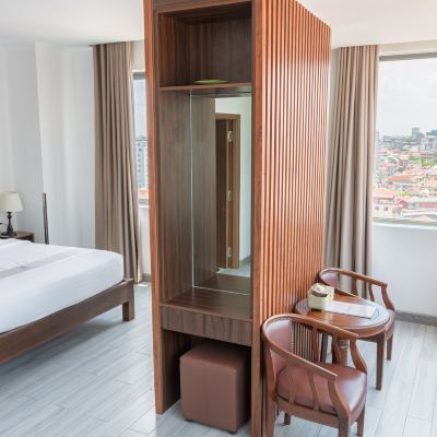 Panoramic City View Double Room The Onra Hotel Promo Code