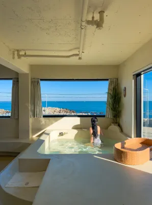 Haeundae Pool Villa Songjeong mansion