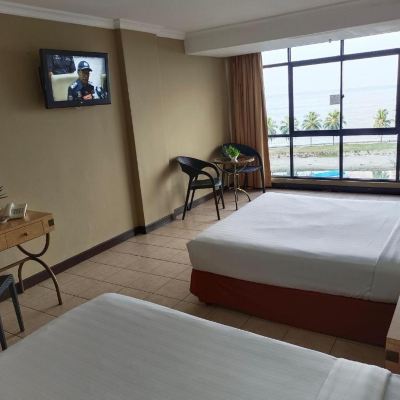 Superior Two Queen Beds Seaview  Kupon Corus Paradise Resort Port Dickson