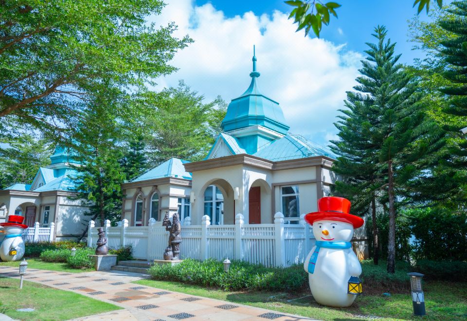 Castle Hotel Ocean Flower IslandFamily Friendly Villa - 2-Bedroom