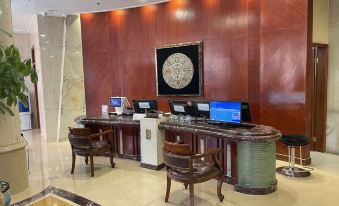 Yili Hotel (Urumqi South Railway Station Wanda)