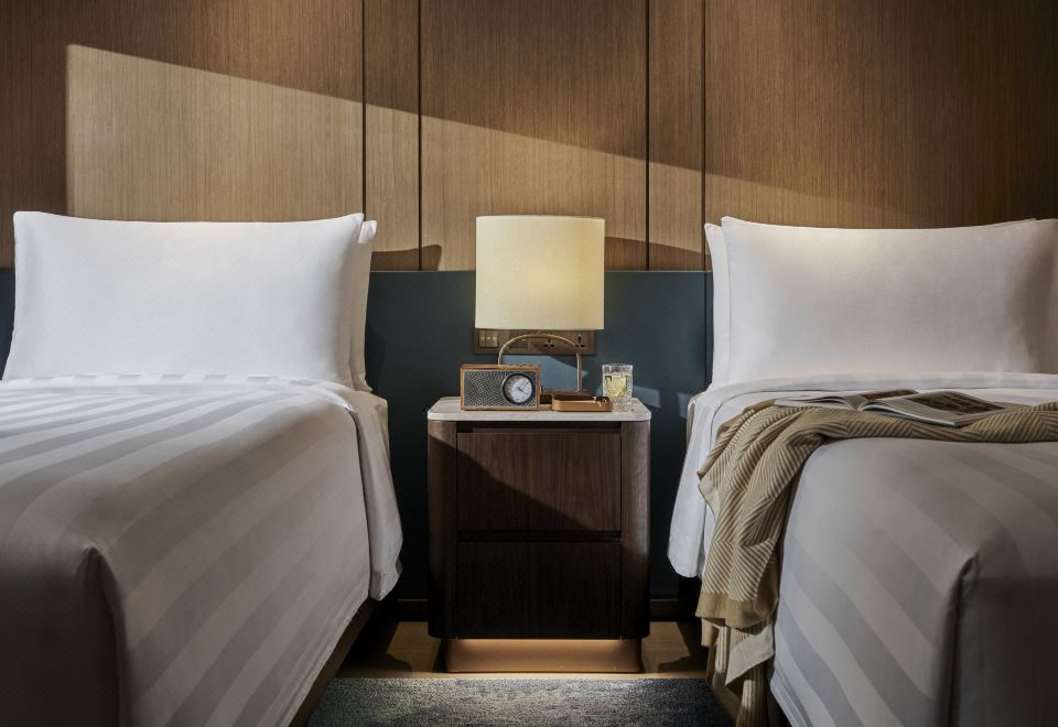 Pan Pacific JakartaDeluxe Room King Or Twin