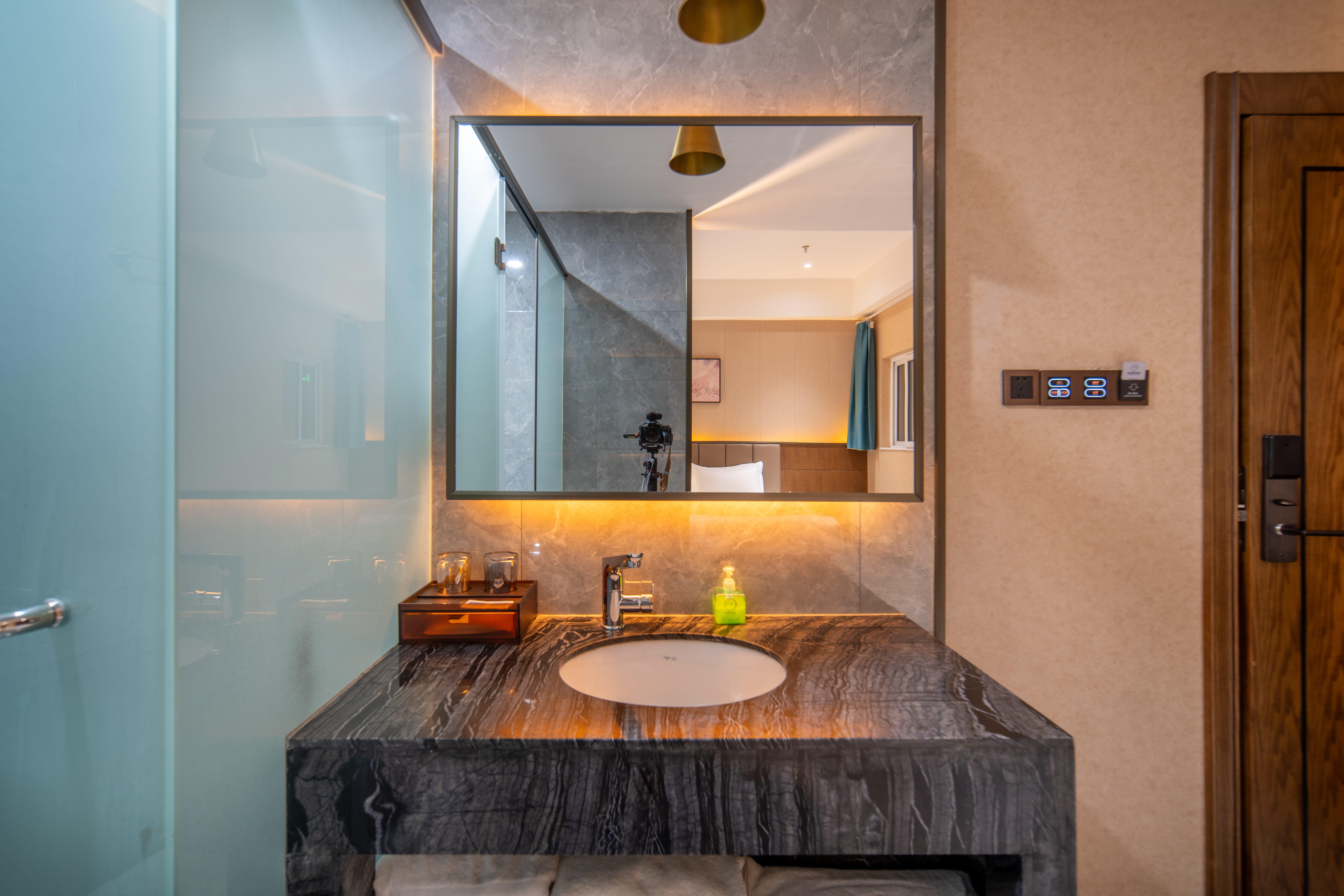 凤凰优享双床房