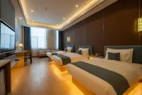 PUDONG HOLIDAY