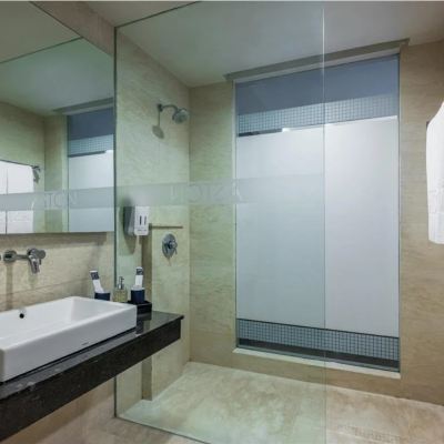 Deluxe Business Room ASTON Makassar Hotel & Convention Center Promo Code