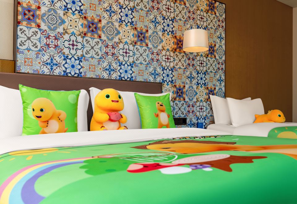 家庭灣景奶龍主題房