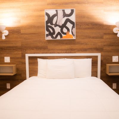 標準大床房配獨立浴室 阿姆斯特丹旅舍優惠