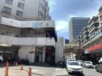 Qinghaixing Youth Hostel