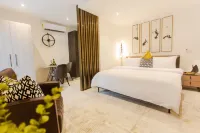 Accra Luxury Apartments @ The Lennox Hotele w: 
