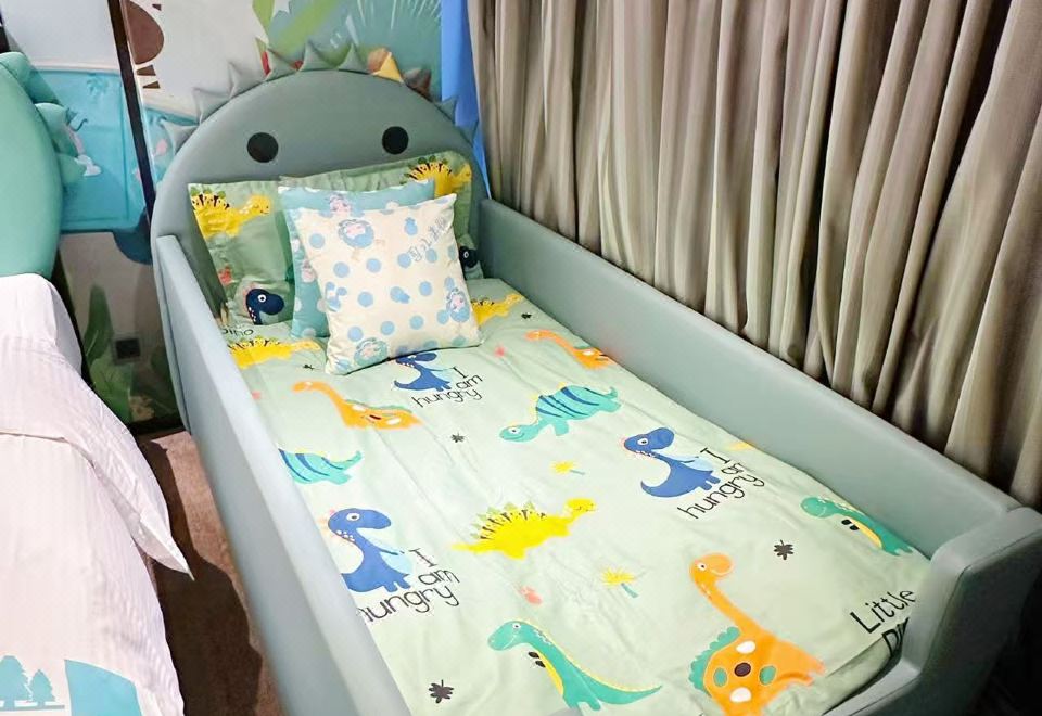 梦游XIAN境主题家庭房（小恐龙床）