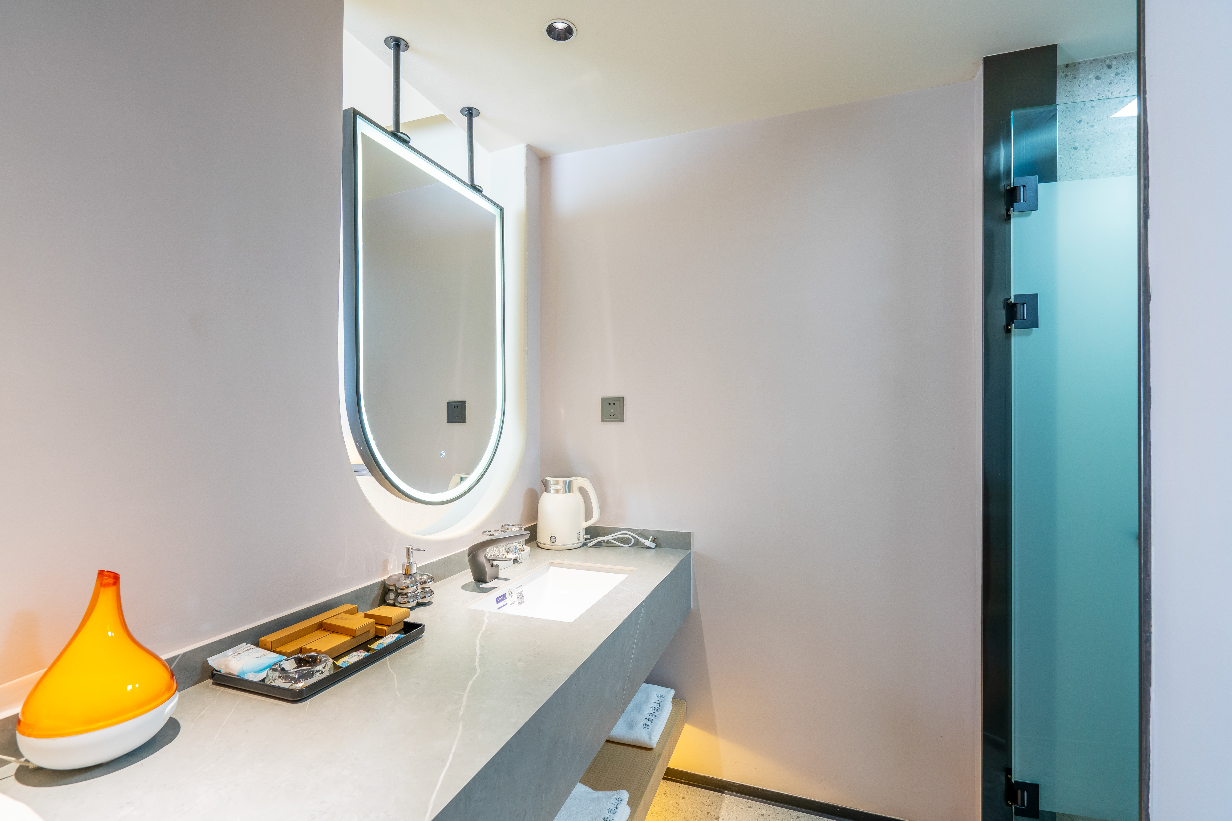 Guestroom - Courtyard-View (Double Bed)