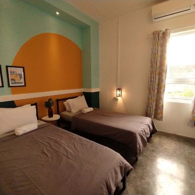 Twin Room Ensuite Bathroom Wonderloft Hostel Promo Code