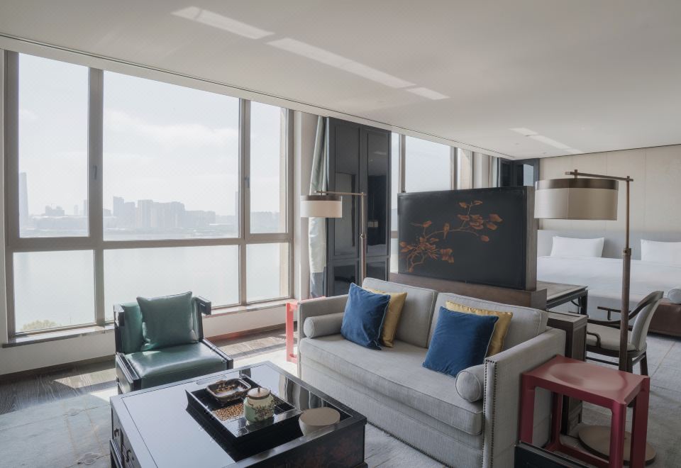 荷里活江景家庭套房