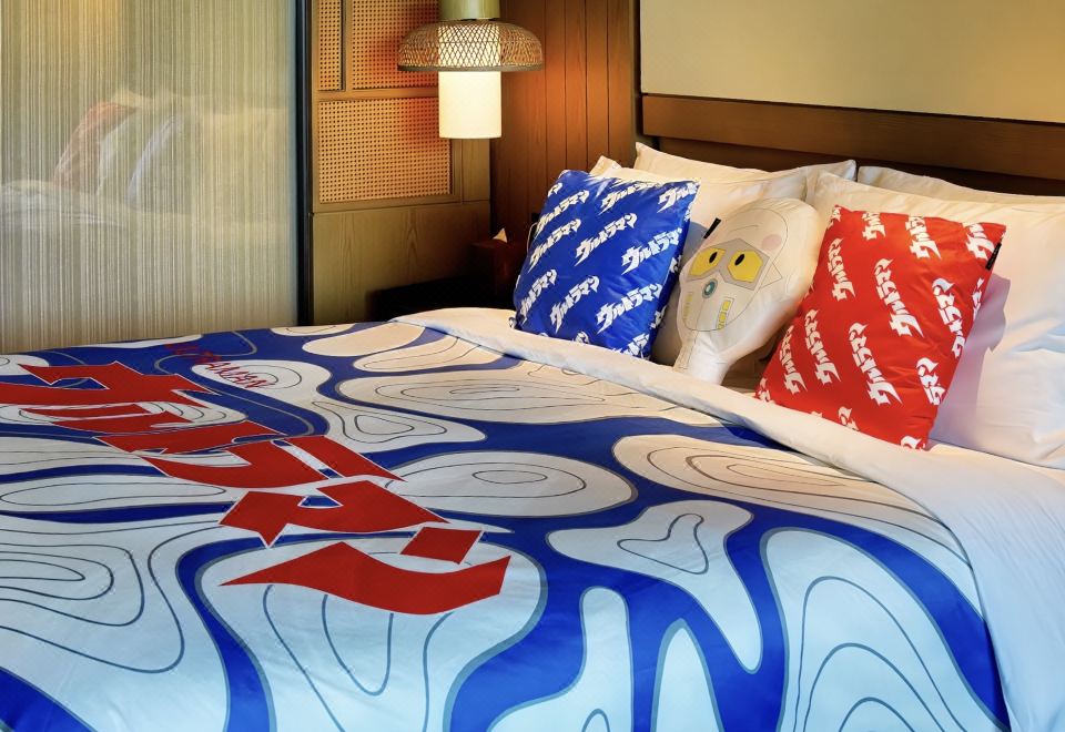 奥特曼亲子大床房