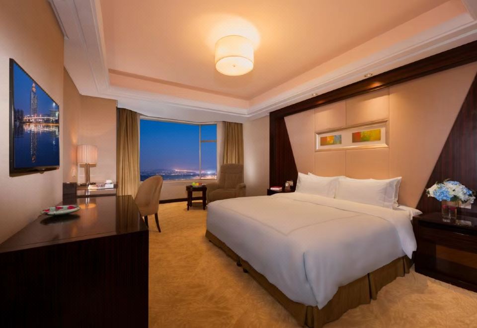 VR沉浸观影游戏大床房