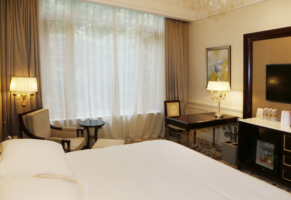 Hongqiao State Guest Hotel ShanghaiClassic Queen Room