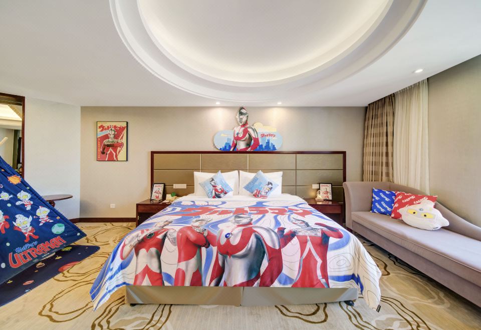 奧特曼親子房（小冰箱+浴缸）