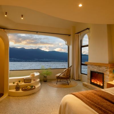 阿拉伯·全視野海景雙大床親子房〖海景泡池+複式空間〗 大理牧心堡懸崖祕境莊園優惠