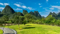 Xishi Manor Resort Hotel(Yangshuo Ten-MileGallery Yulong River Branch) Hotéis em 