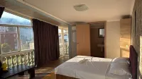 Hotel Somi Inn Batumi  호텔