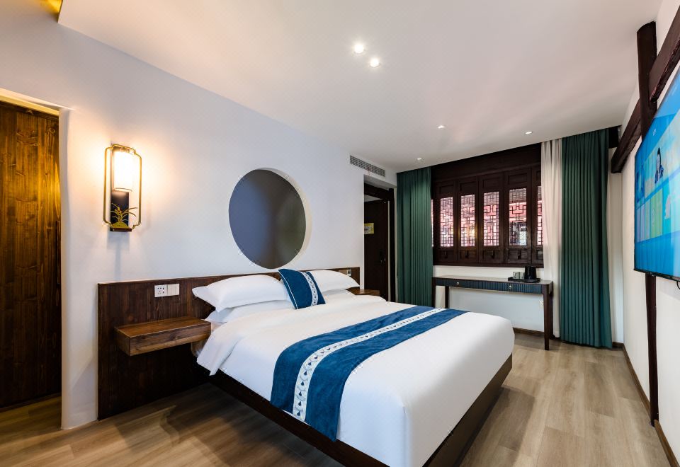 Smart Room - River-View (Double bed) (Bathtub)