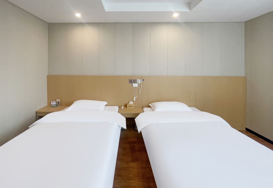 Jinting Hotel (Yanbian High-speed Railway Station Central Square)Guestroom (2 beds)