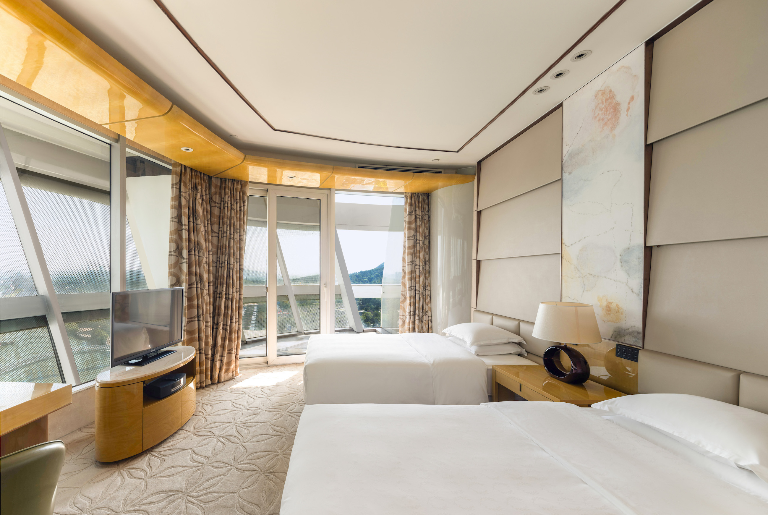 暖汤温泉·四人间连通双卧家庭房